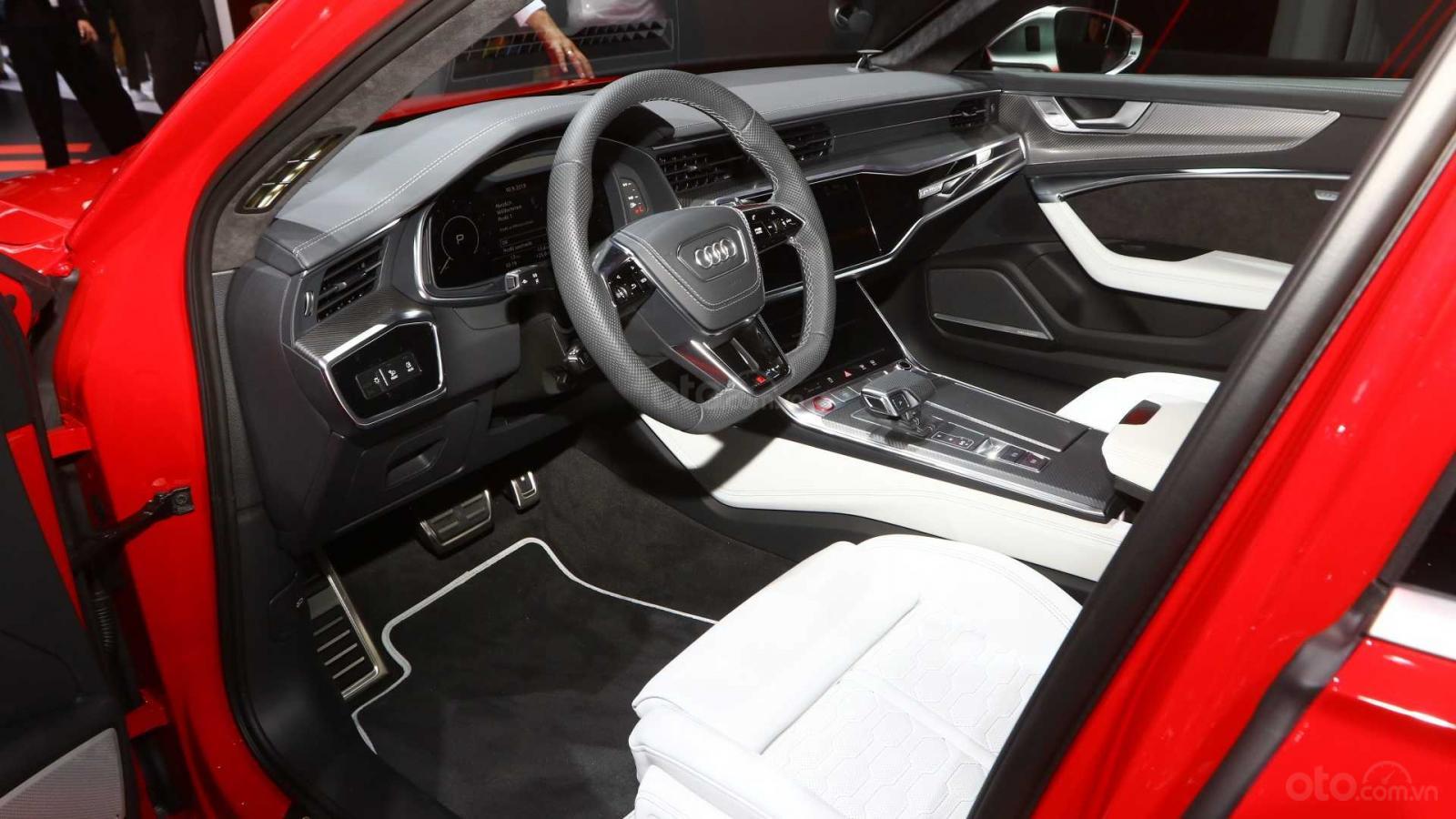 [Frankfurt 2019] Audi RS6 Avant 2020 nội thất bắt mắt