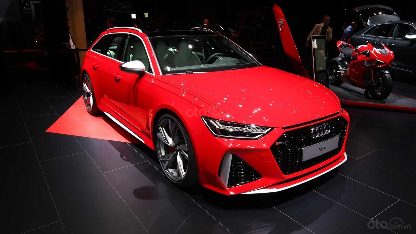 [Frankfurt 2019] Audi RS6 Avant 2020 "đỏ rực" mạnh 591 mã lực