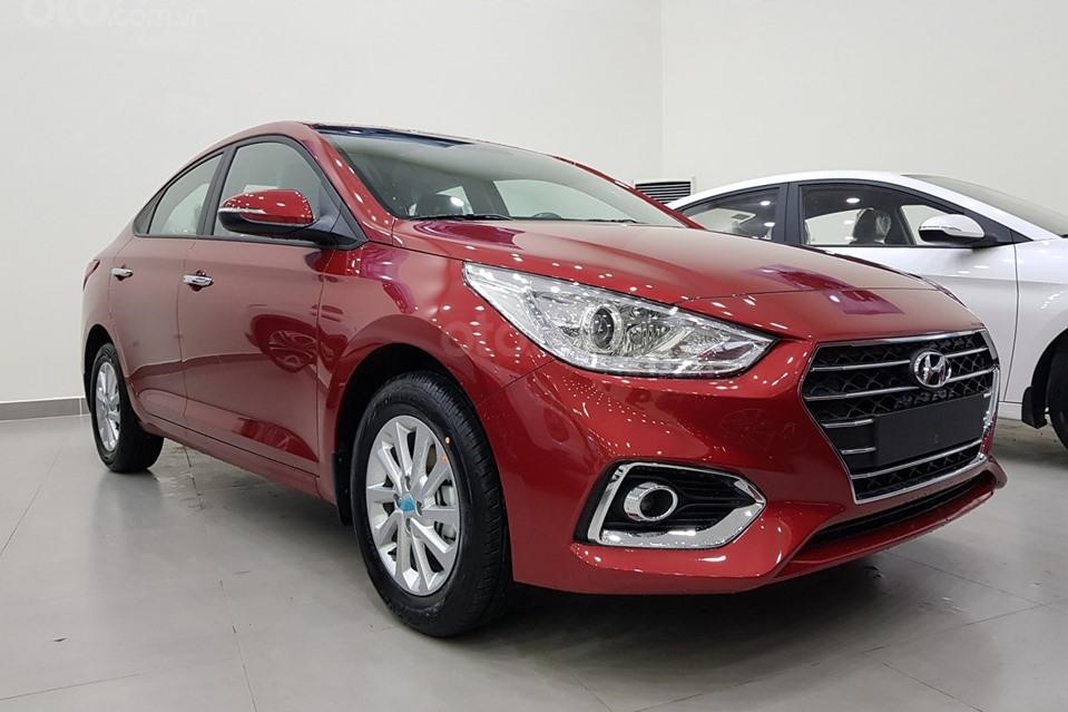 Kích thước của Hyundai Accent 2019 có phần thua kém đối thủ Suzuki Ciaz 2019 a1