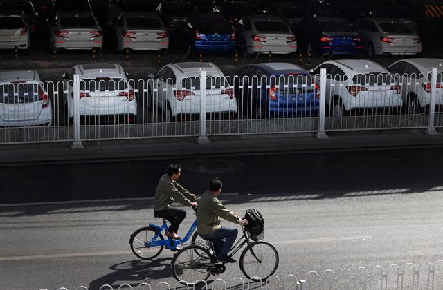 Tháng 8/2019: Doanh số ô tô Trung Quốc giảm 6,9%