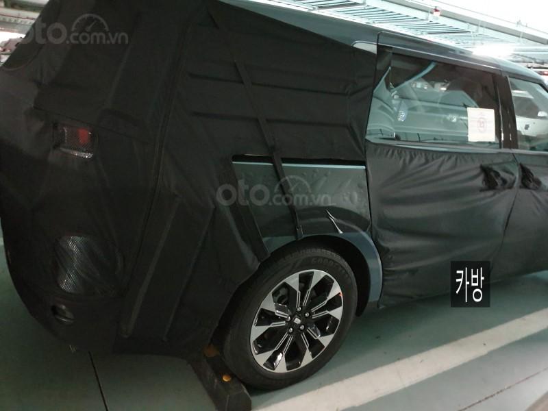 Kia Sedona 2021 che kín ngoại hình, nội thất