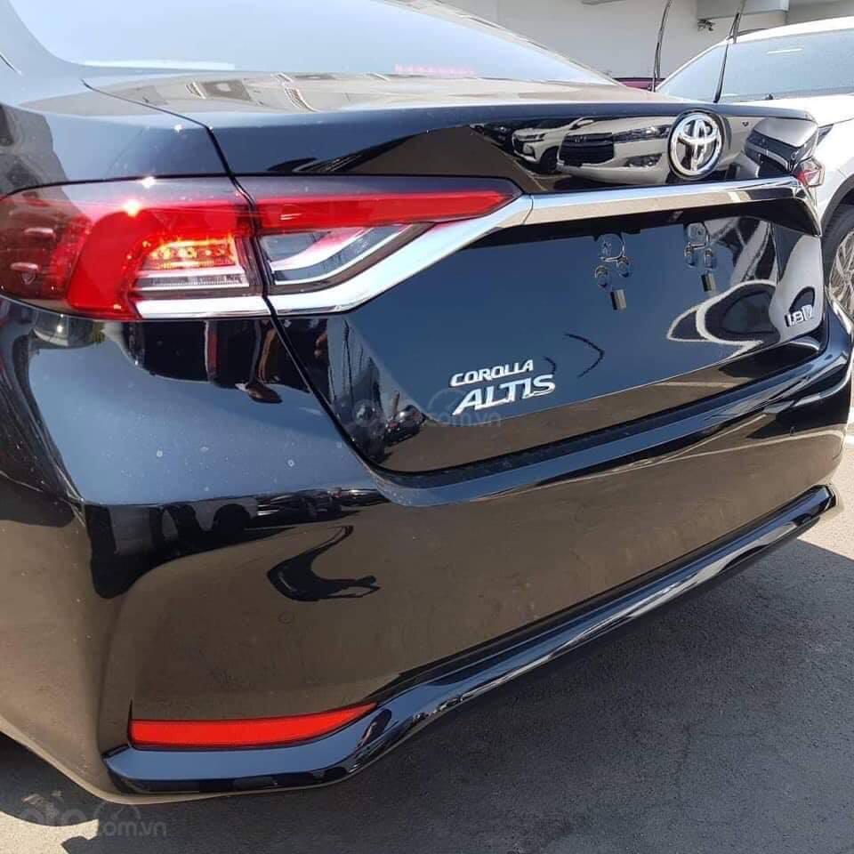 Toyota Corolla Altis 2020 xuất hiện ở Việt Nam, đại lý bắt đầu nhận cọc? a3