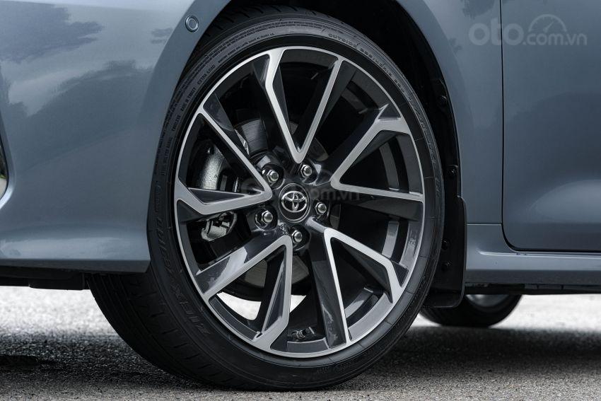 Ảnh chụp vành xe Toyota Corolla Altis 2020