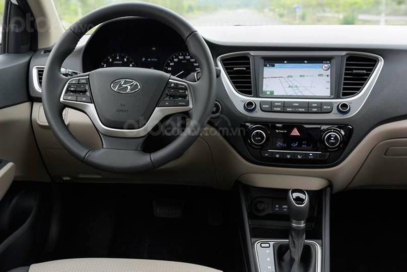 Hyundai Accent 2019 có một bảng điều khiển mang đậm hơi thở hiện đại 1