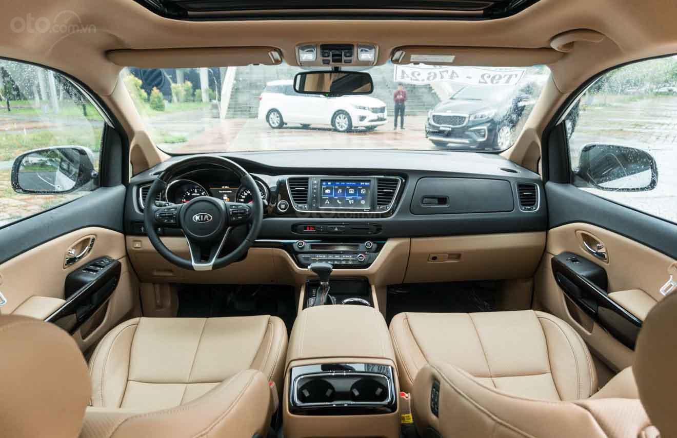 Giá lăn bánh xe Kia Sedona 2019 sau khi giảm giá niêm yết a2