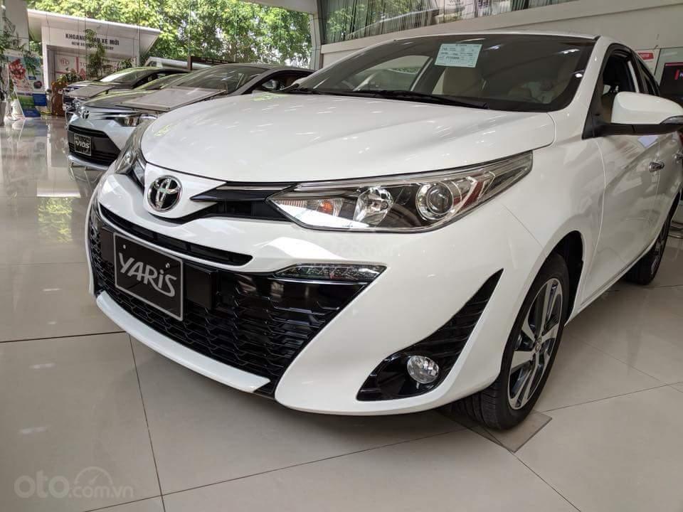 Giá xe Toyota Yaris 2019 tại đại lý giảm mạnh, khách mua đút túi 25 - 40 triệu đồng a2