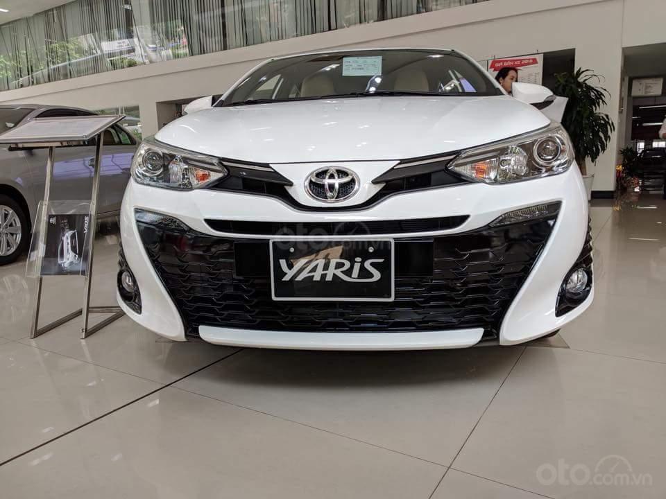 Giá xe Toyota Yaris 2019 tại đại lý giảm mạnh, khách mua đút túi 25 - 40 triệu đồng a1