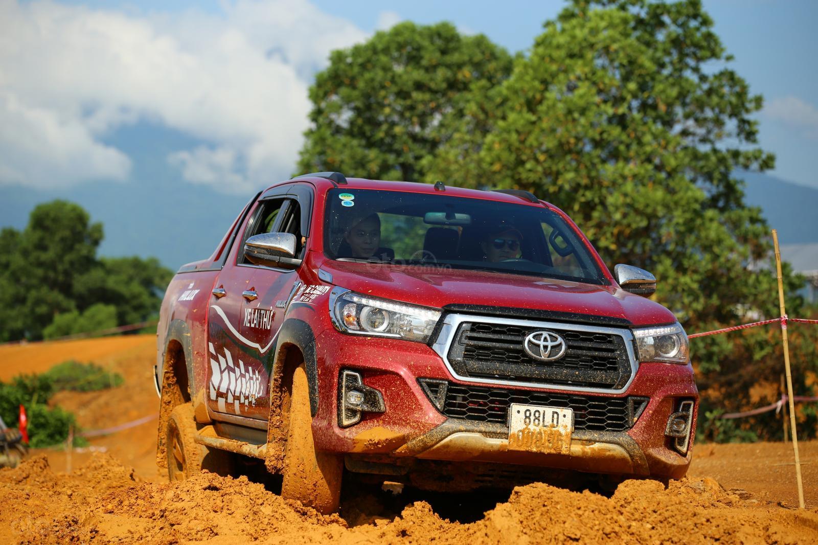 Toyota Việt Nam lần thứ 2 tham gia giải đua ô tô địa hình VOC 2019