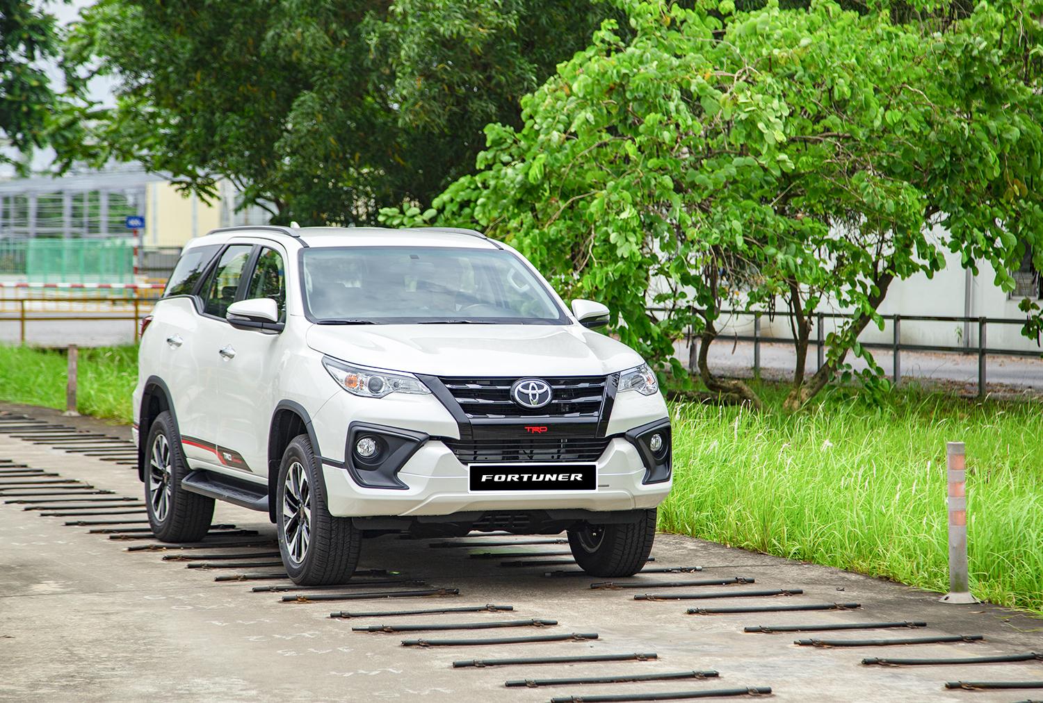 Toyota Fortuner TRD và Hilux sẽ được trưng bày tại sự kiện giải đua VOC 2019 Toyota Fortuner TRD và Hilux sẽ được trưng bày tại sự kiện giải đua VOC 2019.