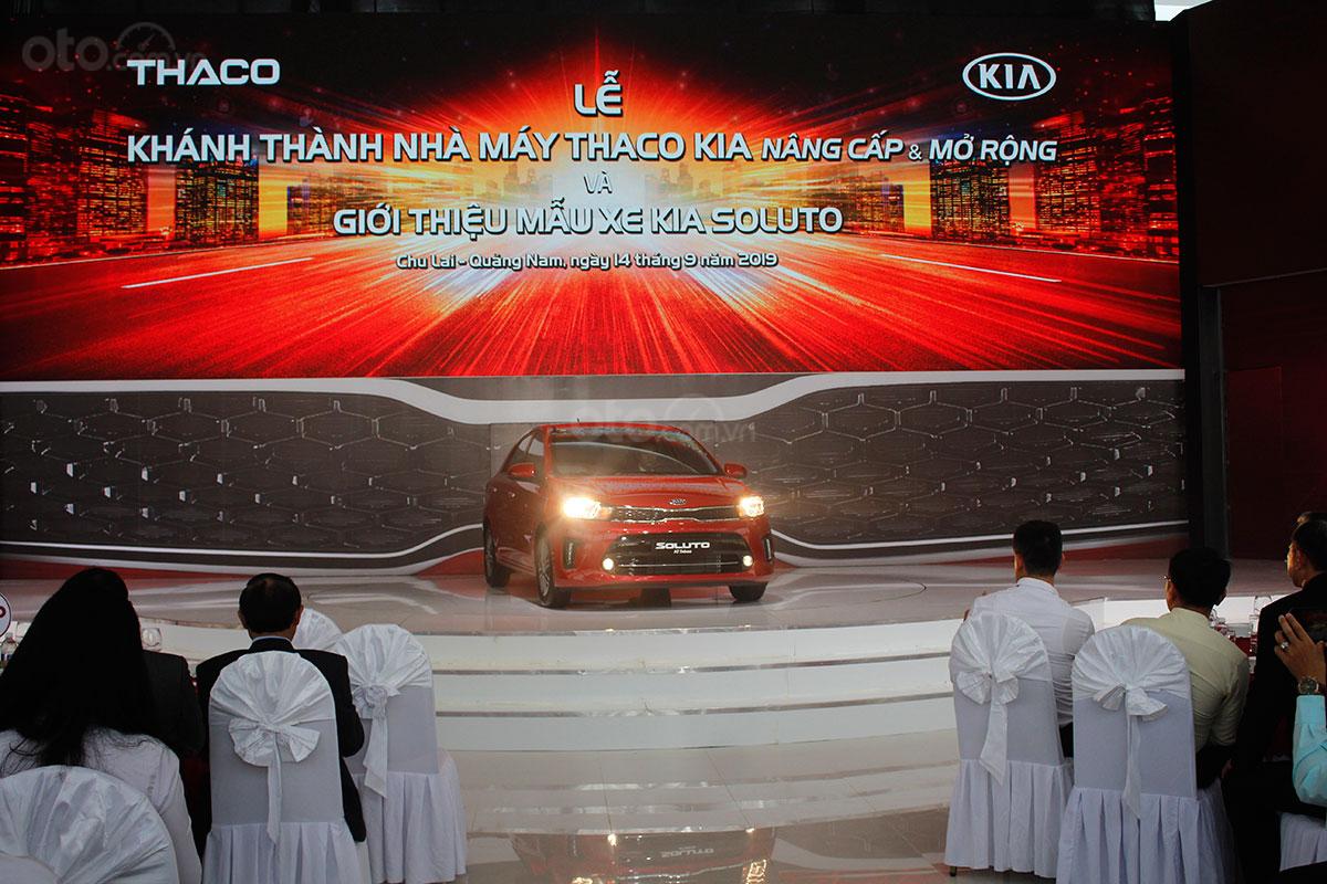 Hướng đến khách hàng taxi, Kia Soluto 2019 đạt hơn 500 xe bán ra sau 1 tuần a1