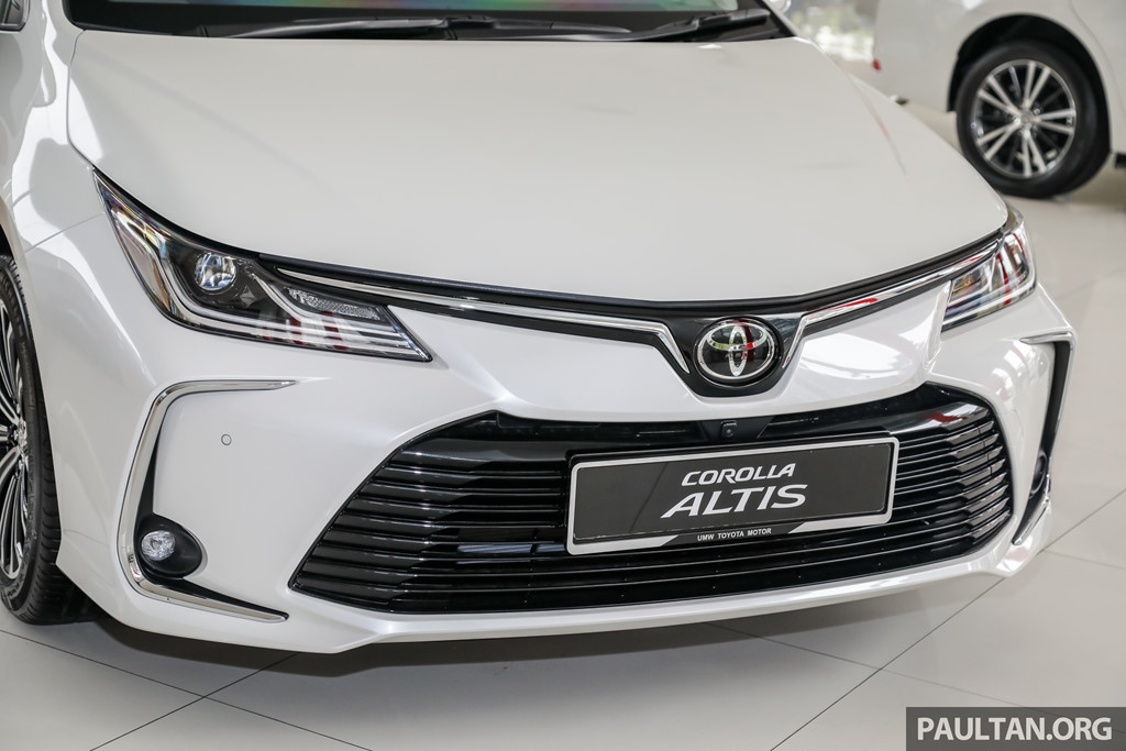 Chi tiết Toyota Corolla Altis 2020 bản 1.8G sắp mở bán tại Việt Nam a5