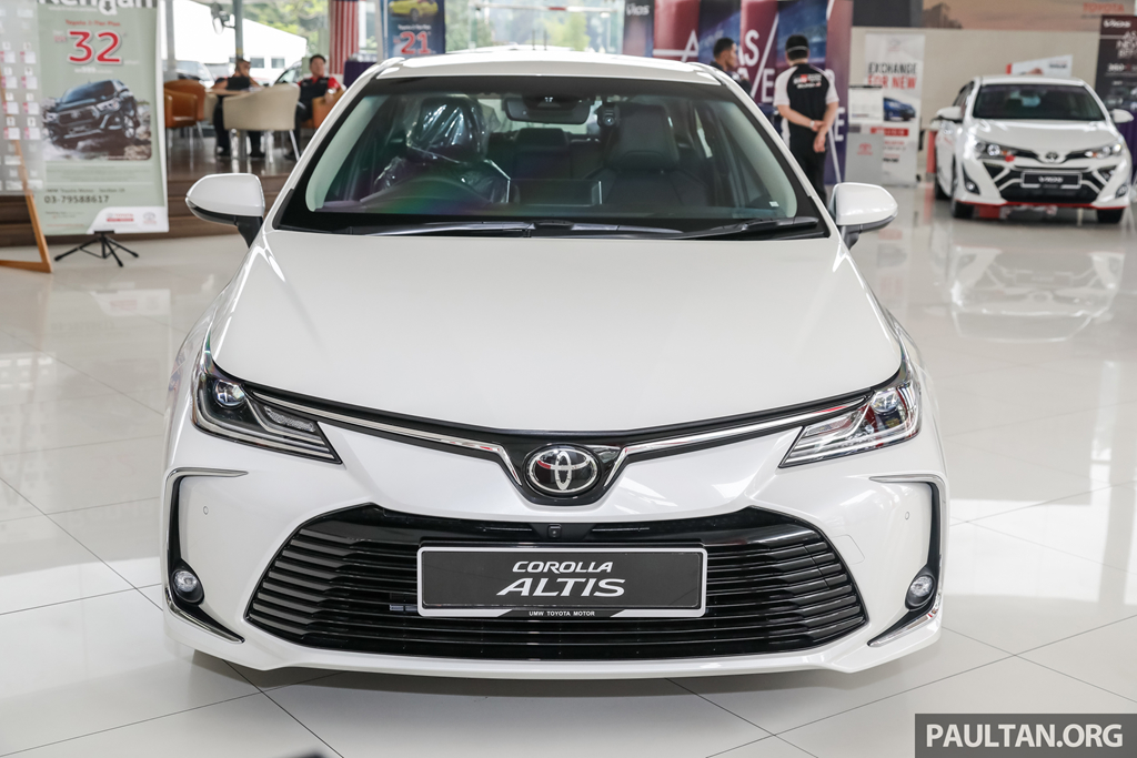 Chi tiết Toyota Corolla Altis 2020 bản 1.8G sắp mở bán tại Việt Nam a4