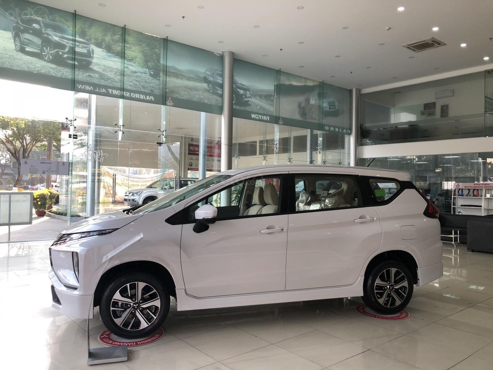 Toyota Rush "lạc trôi" sau 1 năm đấu Mitsubishi Xpander tại Việt Nam a3