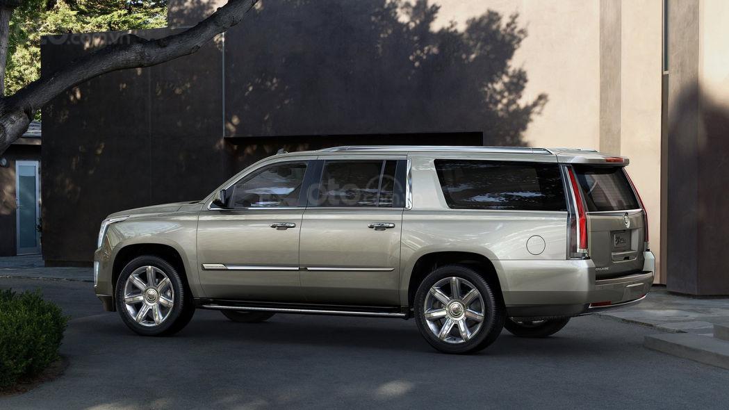 Top 10 mẫu xe người dùng chạy nhiều nhất trong 1 năm - Cadillac Escalade sang trọng trường toàn theo thời gian