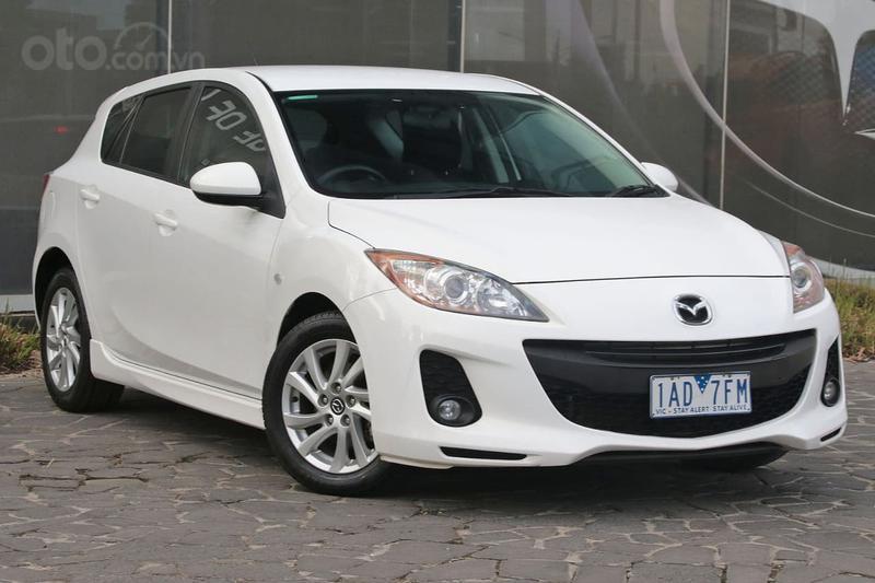 Những mẫu xe cũ được chú ý nhất năm 2019 - Mazda3 Hatchback 2013 Maxx được đánh giá cao