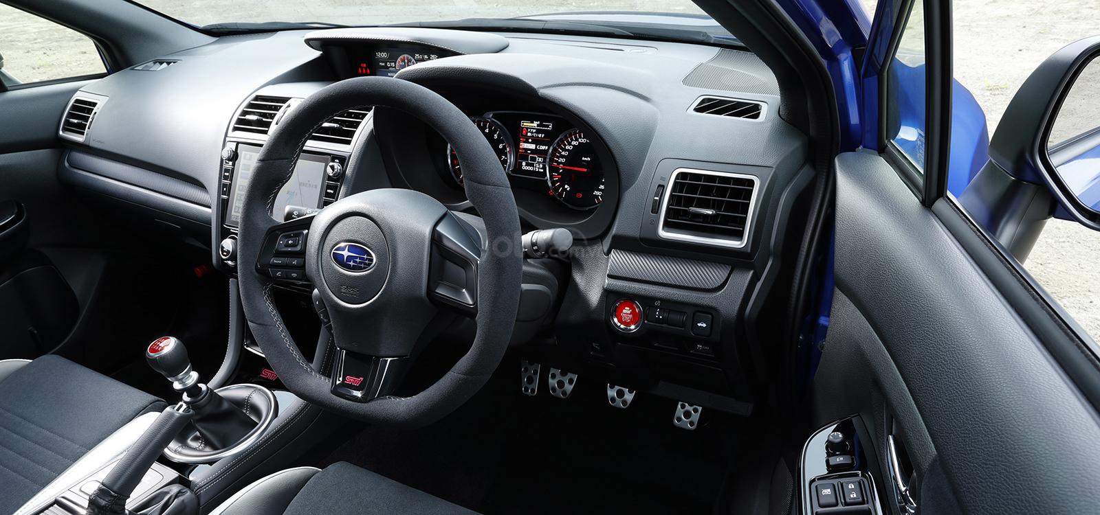 Subaru WRX STI EJ20 Final Edition trang bị tân tiến