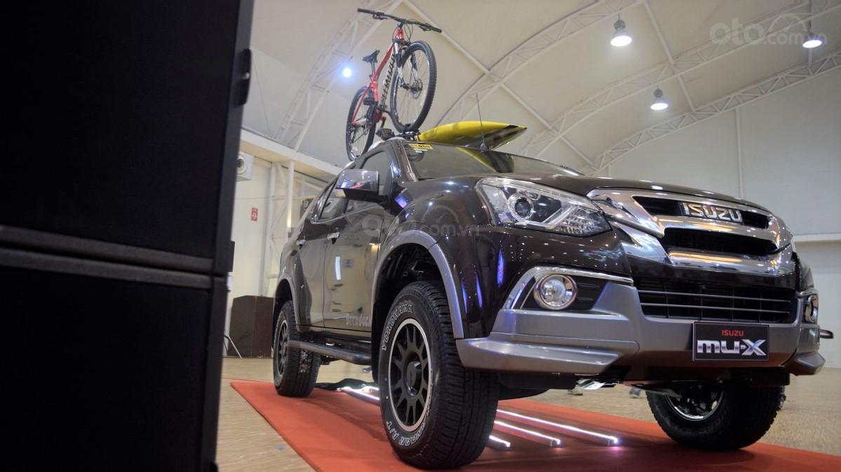 Isuzu MU-X Boondock ra mắt Philippines với giá 829 triệu đồng