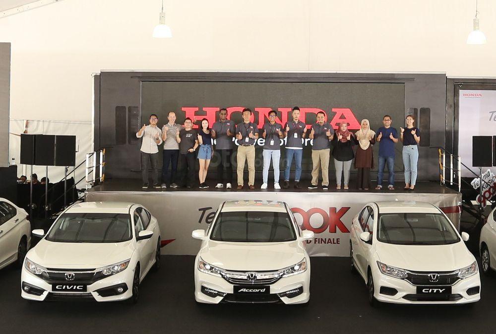 Honda tặng 9 xe ăn mừng đạt mốc doanh số 900.000 chiếc