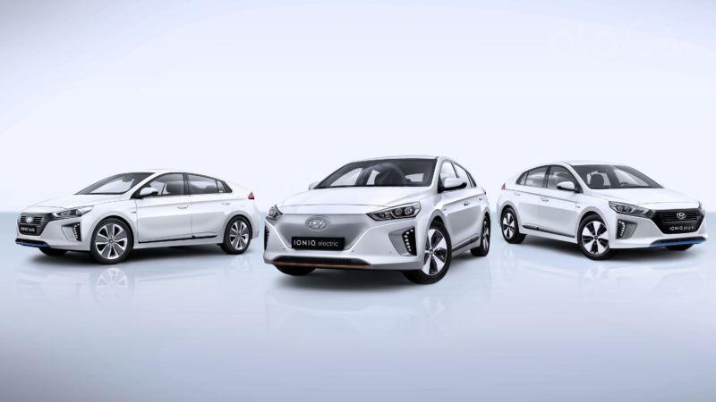 Xe Hyundai hybrid thừa nhận không thể cạnh tranh với Toyota