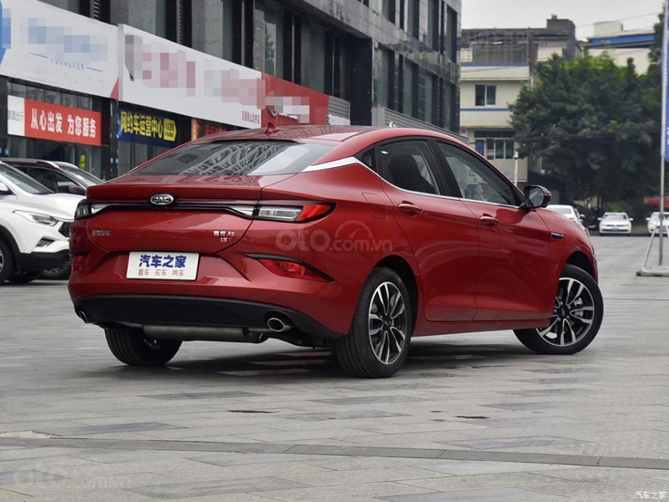 Xe Volkswagen Trung Quốc JAC Refine A5 chào giá hơn 270 triệu