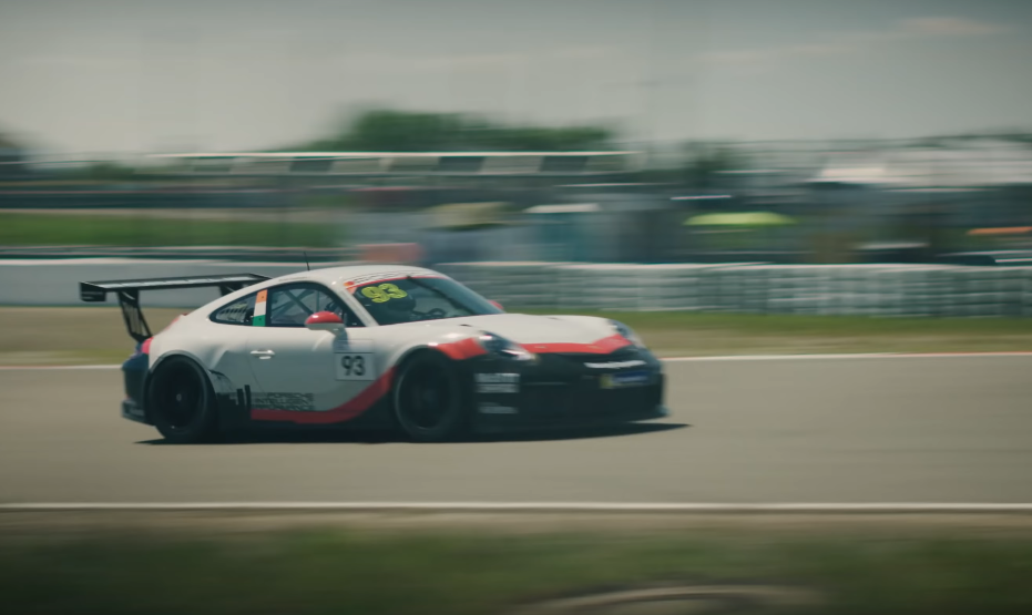 Michael Fassbender sẽ đồng hành cùng Porsche 911 GT3 Cup tại Giải đua 24 Hours of Le Mans.
