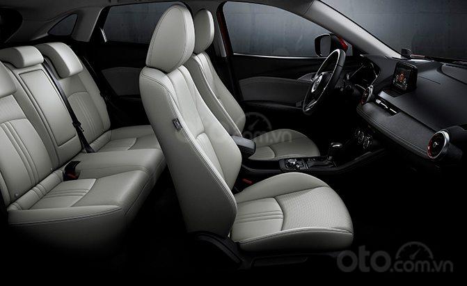 So sánh Mazda CX-3 và CX-5: Mazda CX-3 không mạnh về phần không gian