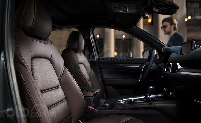 So sánh Mazda CX-3 và CX-5: Mazda CX-5 đúng chân đàn anh, to con hơn