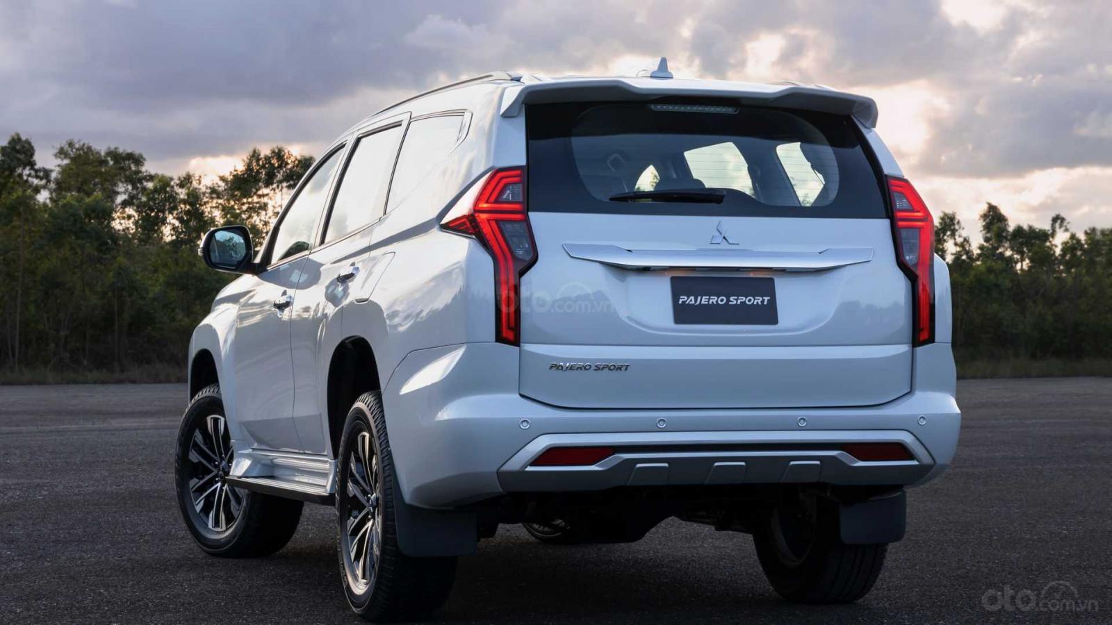 Mitsubishi Pajero Sport 2020 sẽ tùy biến dựa vào quy định của các khu vực kinh doanh Mitsubishi Pajero Sport 2020 sẽ tùy biến dựa vào quy định của các khu vực kinh doanh