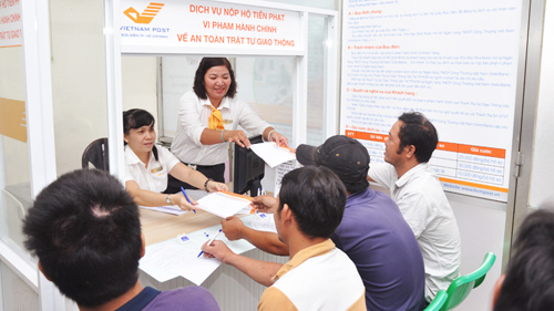 Chính phủ đề xuất nộp phạt vi phạm giao thông trực tuyến a2