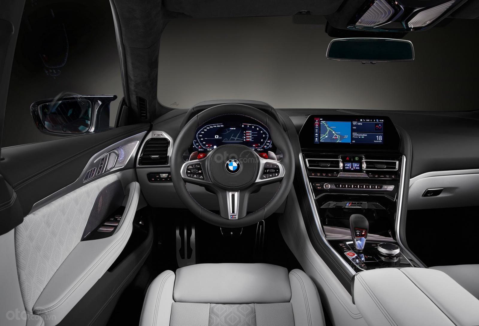 BMW M8 Competition Gran Coupe trang bị tối tân