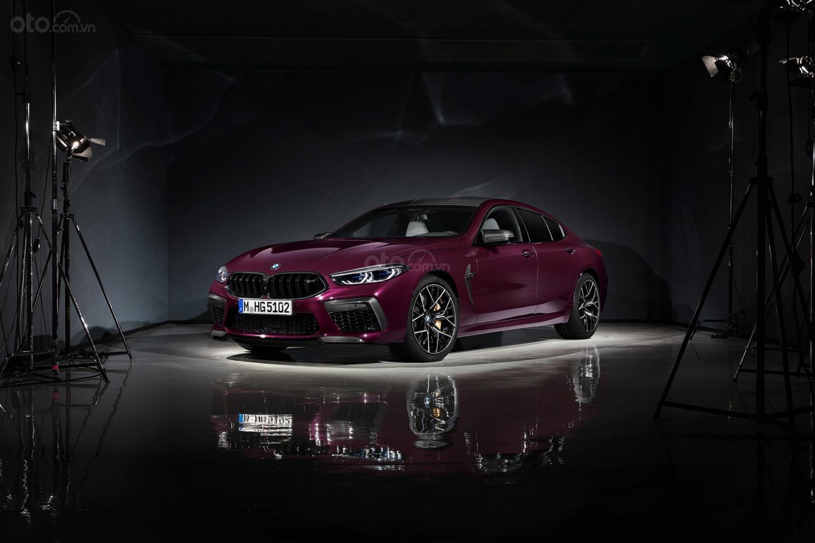 BMW M8 Competition Gran Coupe chào giá từ 3,45 tỷ
