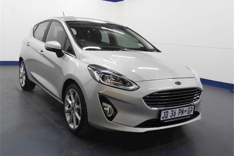 Những mẫu xe lý tưởng tặng chị em phụ nữ dịp 20/10 .