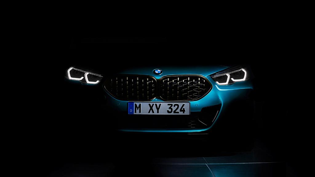 BMW Gran Coupe 2-Series sắp trình làng.
