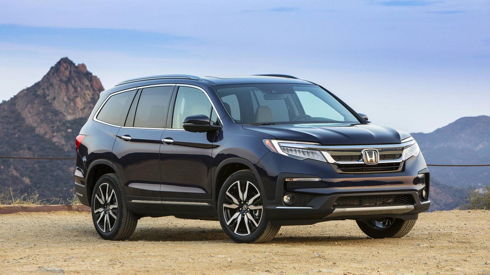 Những mẫu xe SUV gia đình “đáng mua nhất” vào năm 2020 Những mẫu xe SUV gia đình “đáng mua nhất” vào năm 2020 /