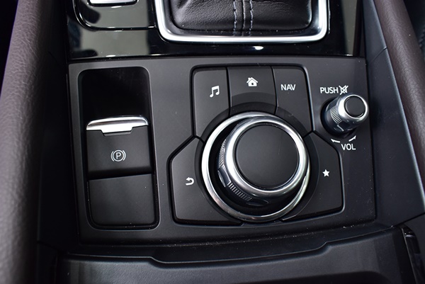 Mazda 3 sở hữu tiện ích nhất nhì phân khúc Mazda 3 sở hữu tiện ích nhất nhì phân khúc