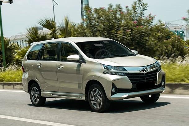  Kia Rondo 2019 hơn Toyota Avanza 2019 về chiều dài cơ sở và thông số “ba vòng” D x R x C a1