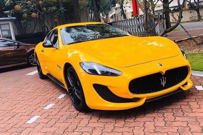 Siêu xe Maserati GranTurismo thể thao chào bán chỉ 7,9 tỷ tại Hà Nội.