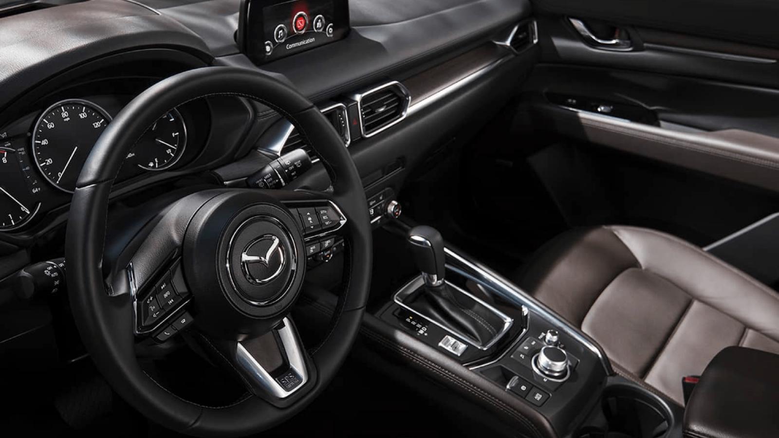 Tiện nghi hiện đại hội tụ đầy đủ trên Mazda CX5 Tiện nghi hiện đại hội tụ đầy đủ trên Mazda CX5