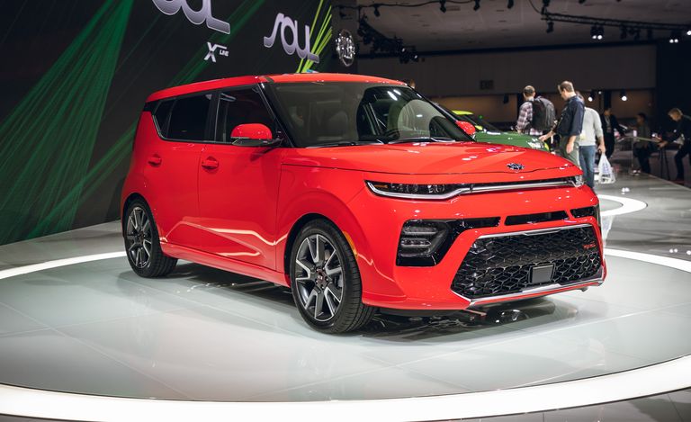 "Điểm mặt" 10 mẫu xe mới giá  rẻ nhưng “đáng mua nhất” cho năm 2020.