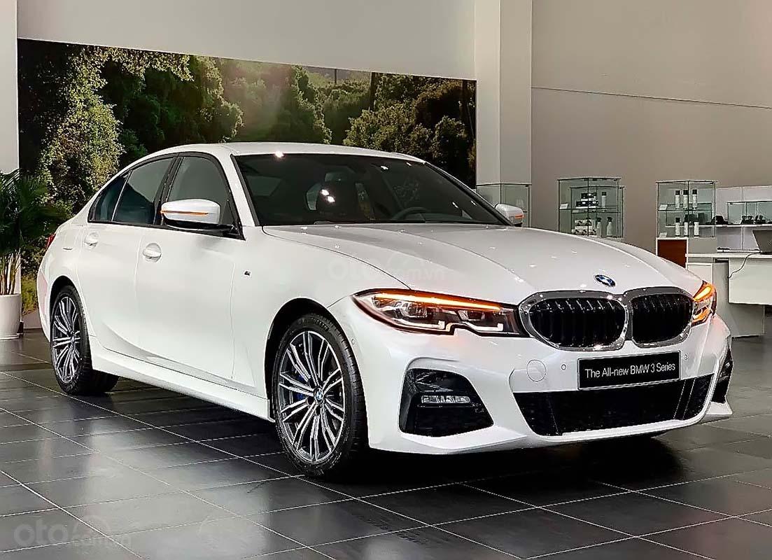 Đánh giá xe BMW 330i G20 2019