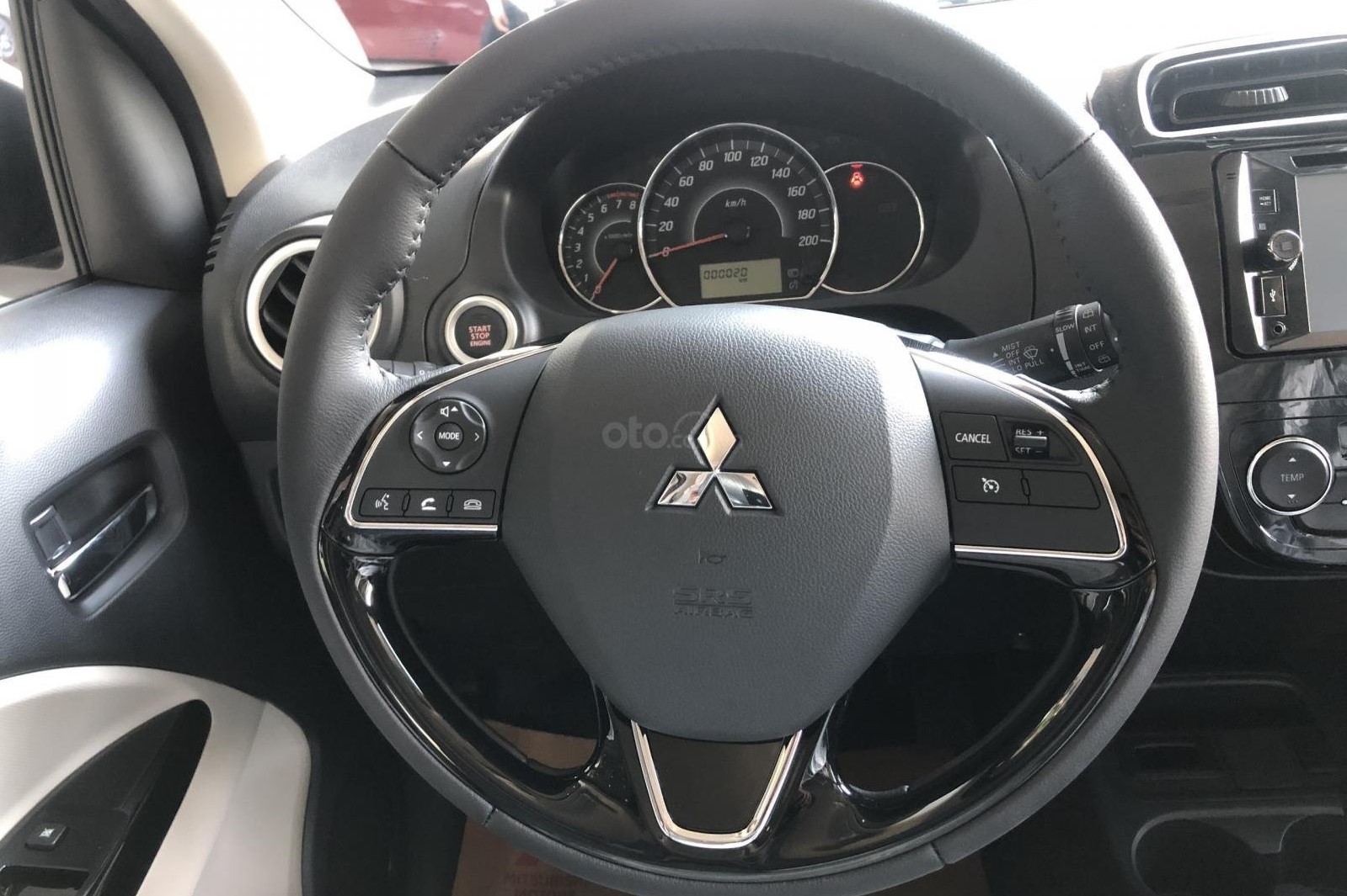 Mitsubishi Mirage 2019 CTV sử dụng vô lăng bọc da Mitsubishi Mirage 2019 CTV sử dụng vô lăng bọc da