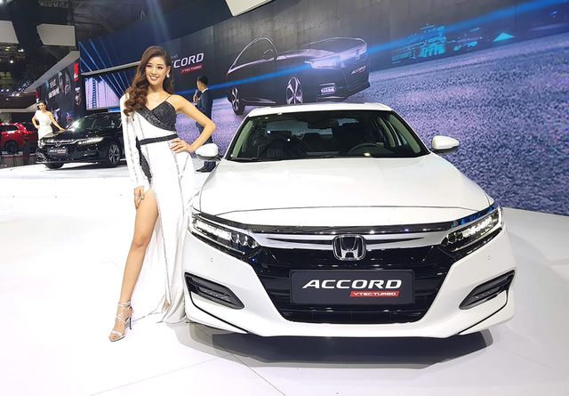 Ảnh chi tiết Honda Accord 2020 thế hệ thứ 10 a2