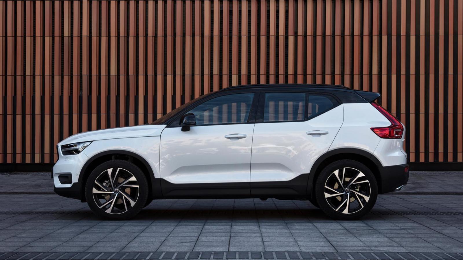 Giá xe Volvo XC40 Giá xe Volvo XC40