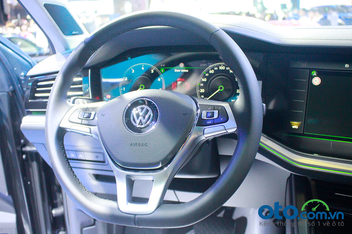 Volkswagen Touareg 2020 ra mắt 3 phiên bản tại VMS 2019, giá từ 3,099 tỉ đồng sd