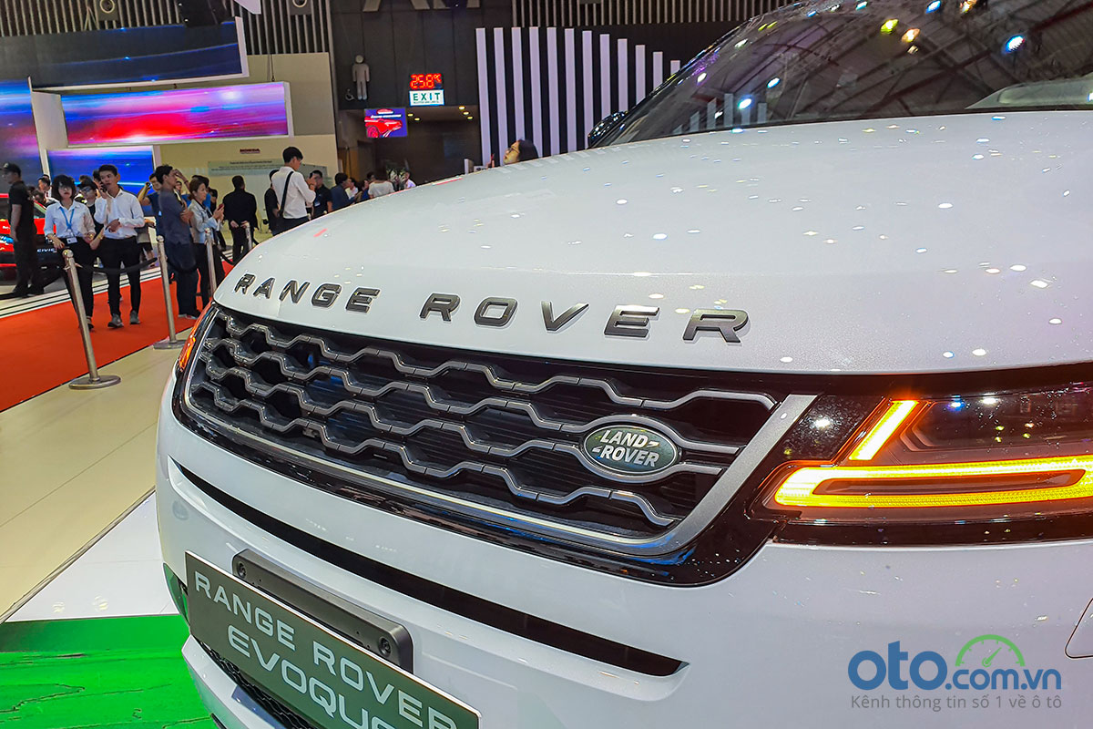 [VMS 2019] Range Rover Evoque 2020 ra mắt với 3 phiên bản, giá khởi điểm từ 3,53 tỷ đồng - Ảnh 2.