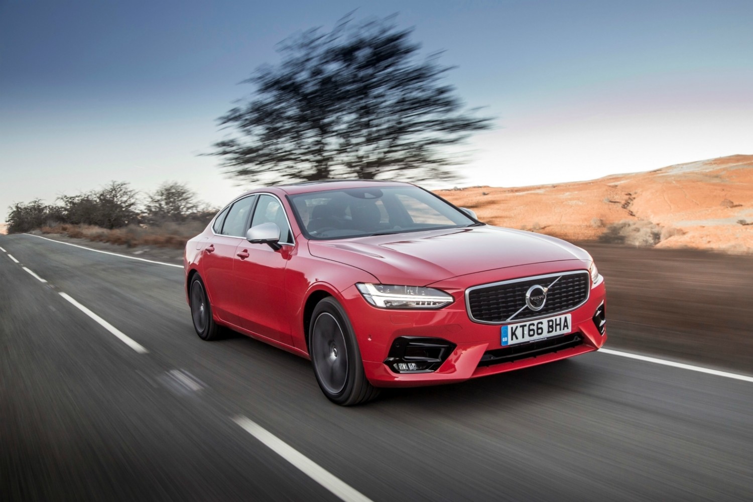 Ưu nhược điểm của Volvo S90 Ưu nhược điểm của Volvo S90