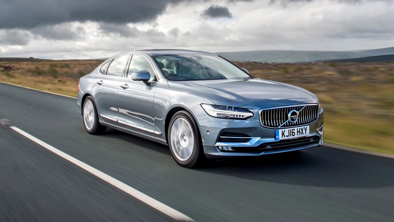 Giá xe Volvo S90 Giá xe Volvo S90