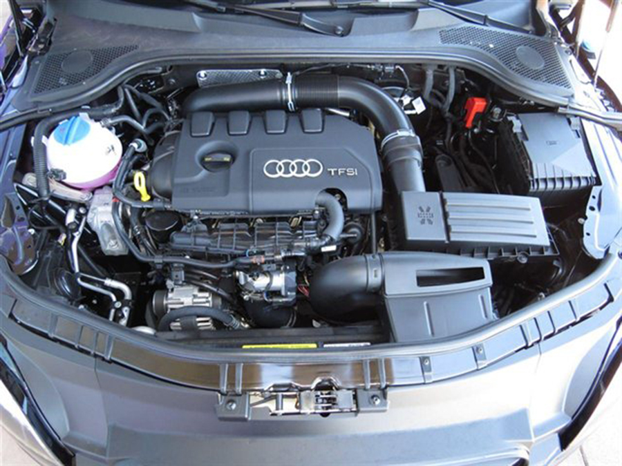 Động cơ nội thất Audi TT Động cơ nội thất Audi TT