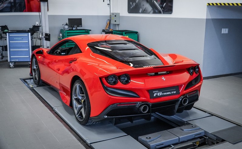 "Soi" chiếc Ferrari F8 Tributo đầu tiên đặt chân đến Việt Nam 19 "Soi" chiếc Ferrari F8 Tributo đầu tiên đặt chân đến Việt Nam a19
