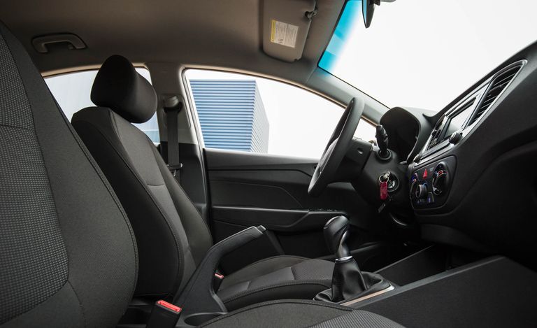 Ưu nhược điểm xe Hyundai Accent 2019 Ưu nhược điểm xe Hyundai Accent 2019